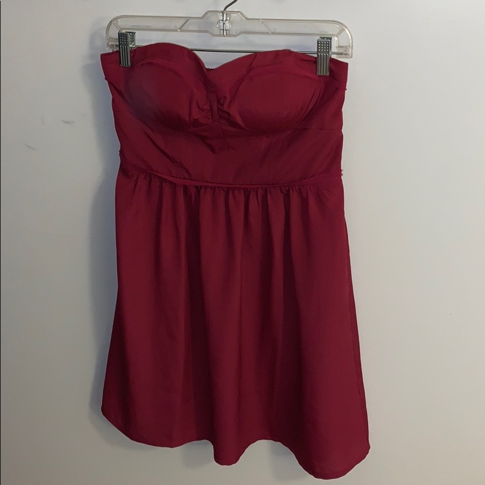American Eagle dark pink strapless dress